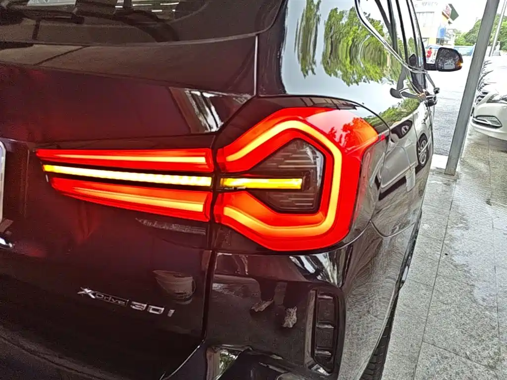 BMW X3 2022 — фото 8