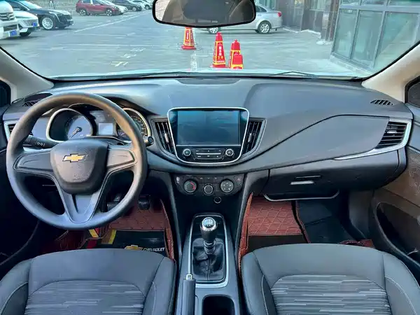 Chevrolet Cavalier 2018