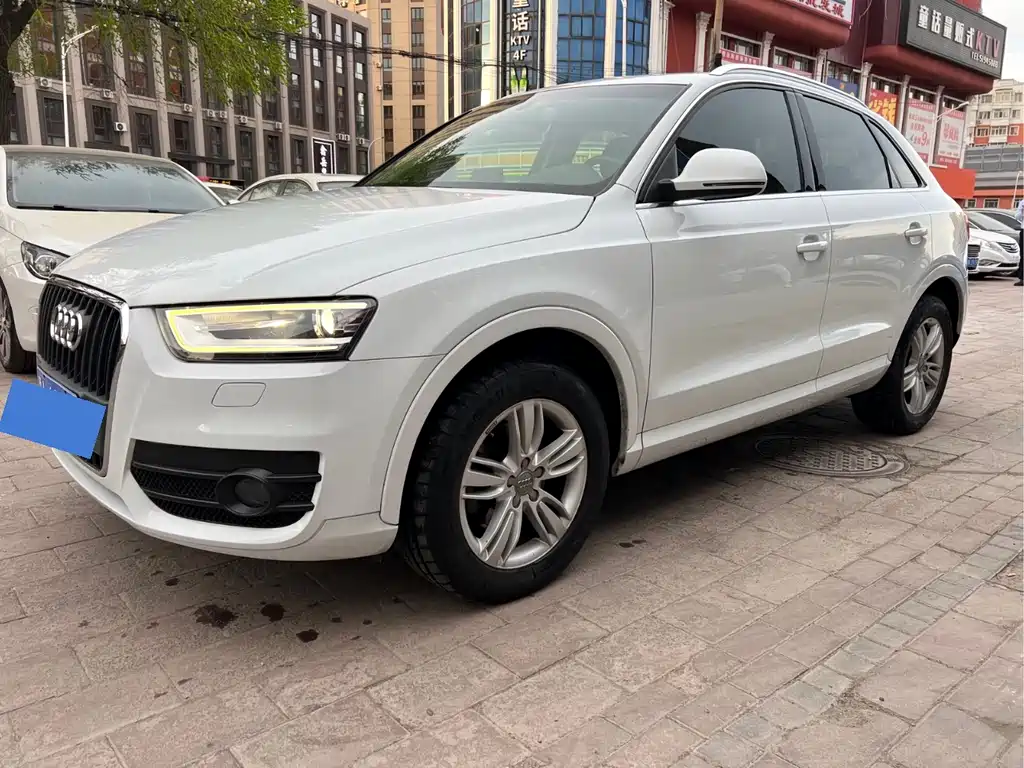 Audi Q3 2014 — фото 1