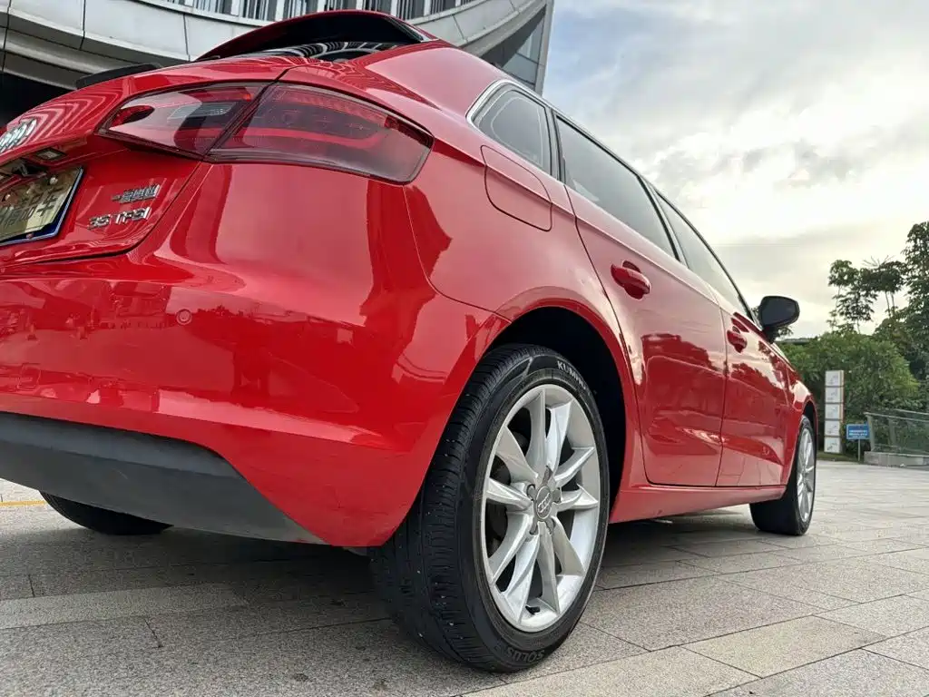 Audi A3 2015 — фото 9