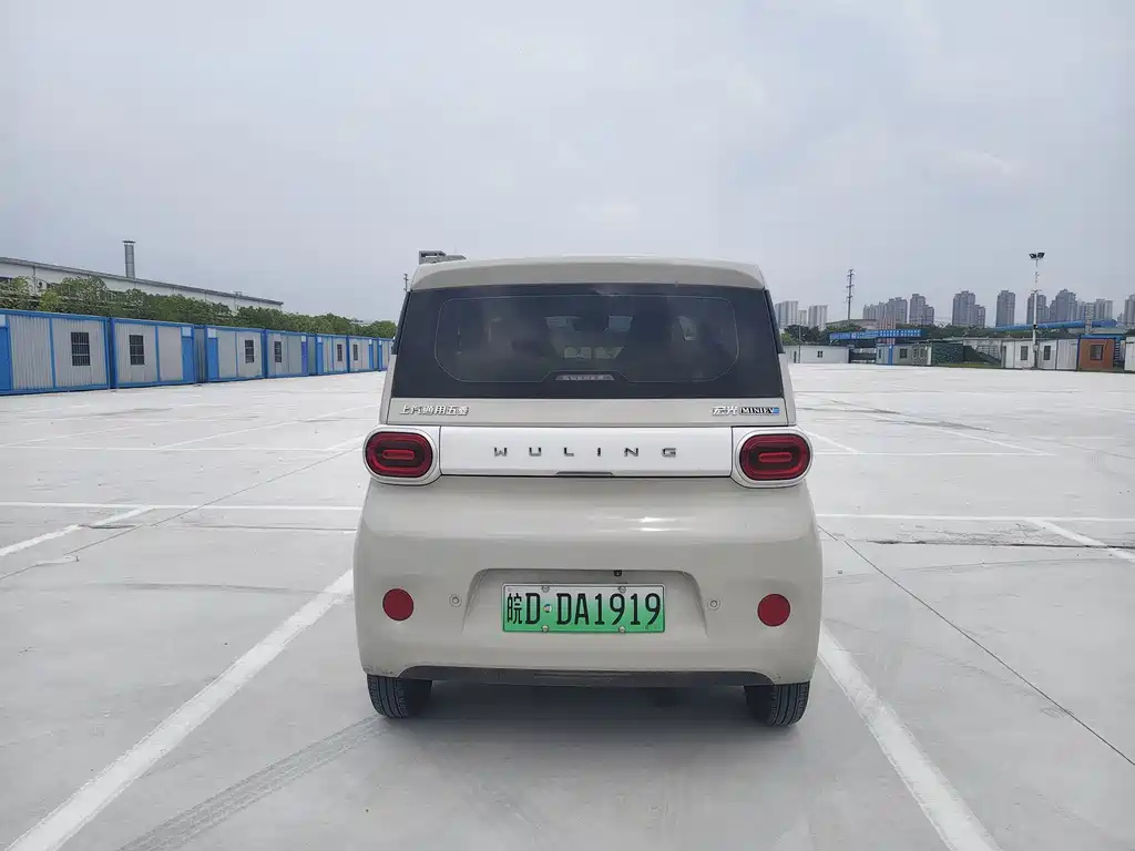 Wuling Hongguang MINIEV 2025