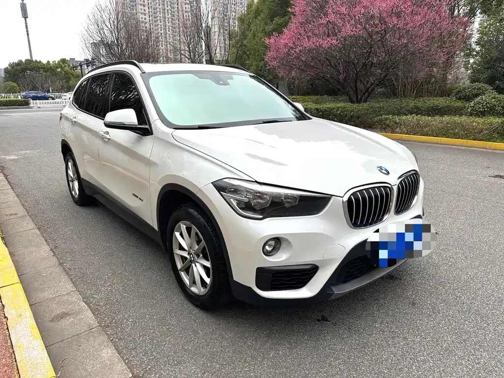 BMW X1 2016 — фото 3