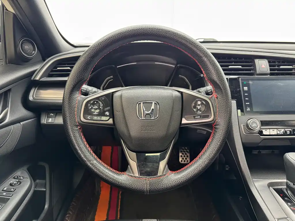 Honda Civic 2020 — фото 16