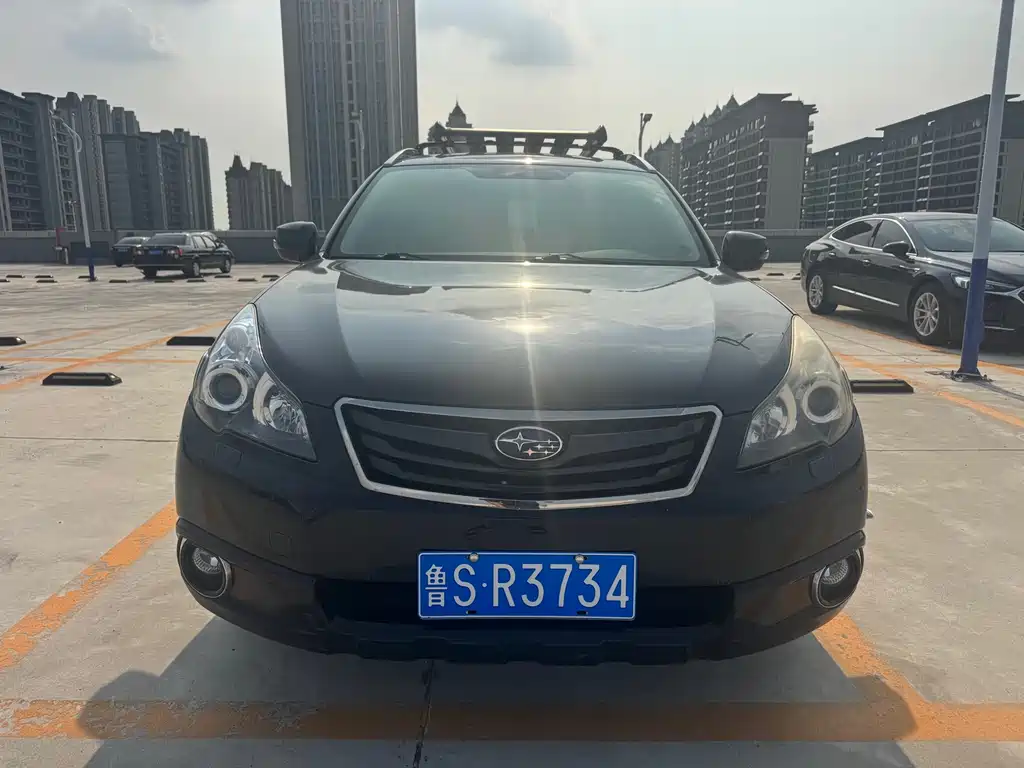 Subaru Outback 2012 — фото 2