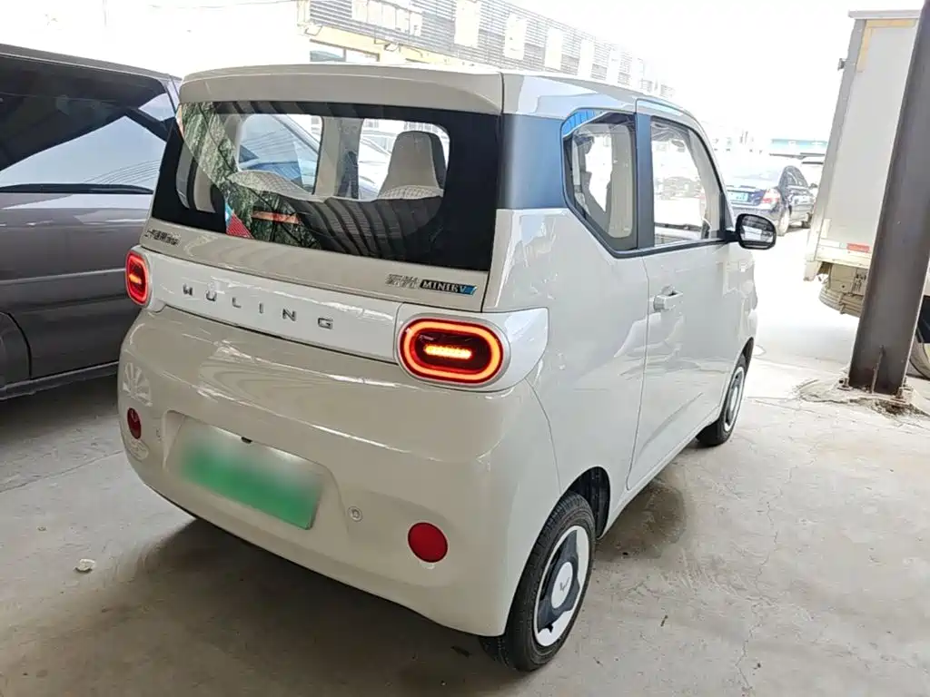 Wuling Hongguang MINIEV 2025