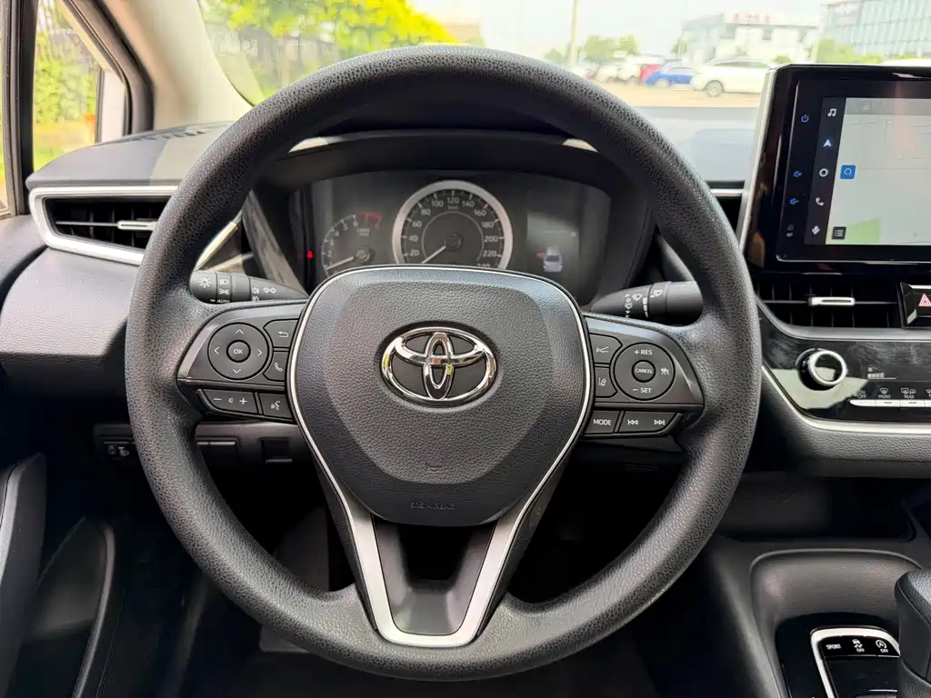 Toyota Corolla 2021 — фото 19