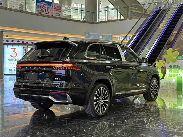 Geely Xingyue L 2025