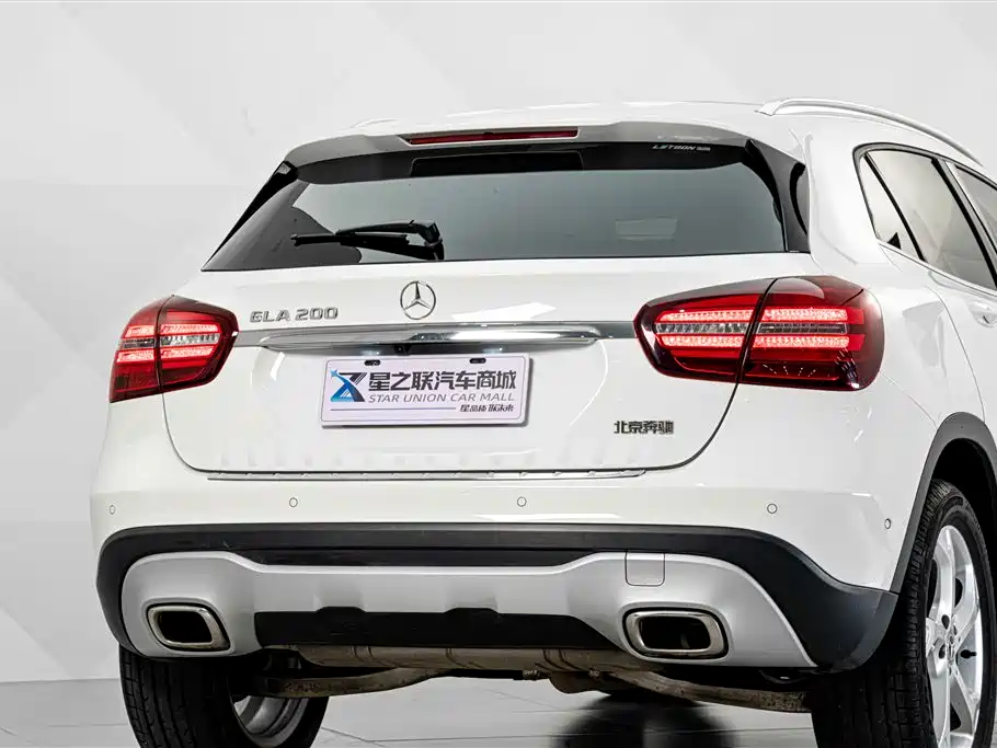 Mercedes-Benz GLA 2018 — фото 8