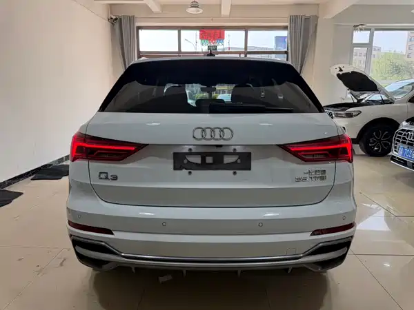 Audi Q3 2022