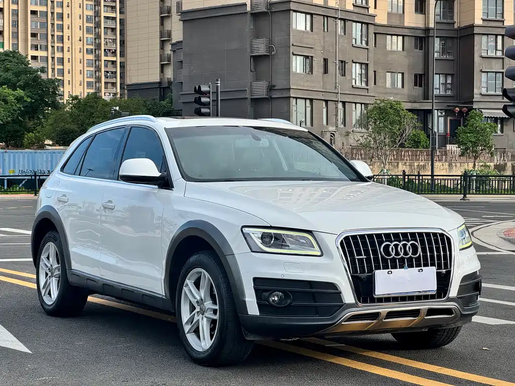 Audi Q5 2018 — фото 2