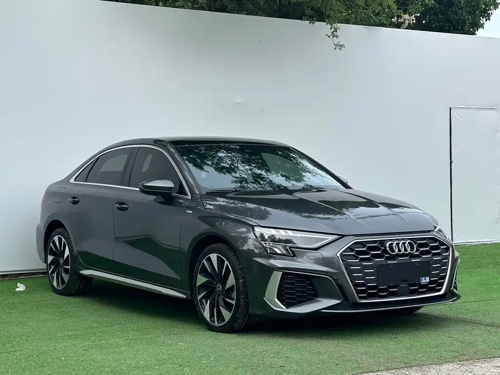 Audi A3 2022 — фото 3