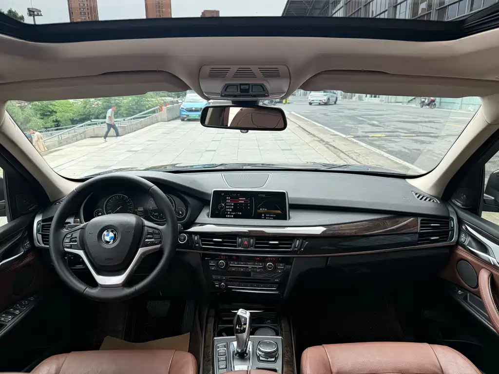 BMW X5 2016 — фото 18