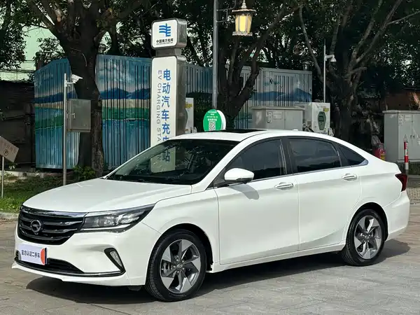 GAC Trumpchi GA4 2018