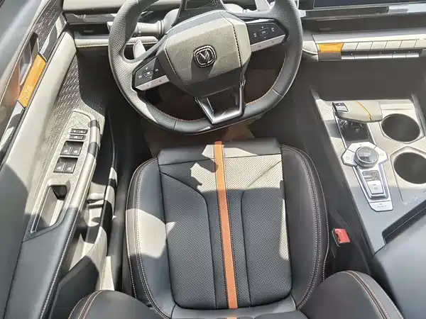 Changan UNI-V 2024