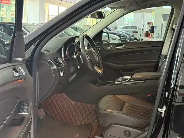 Mercedes-Benz GLS 2016