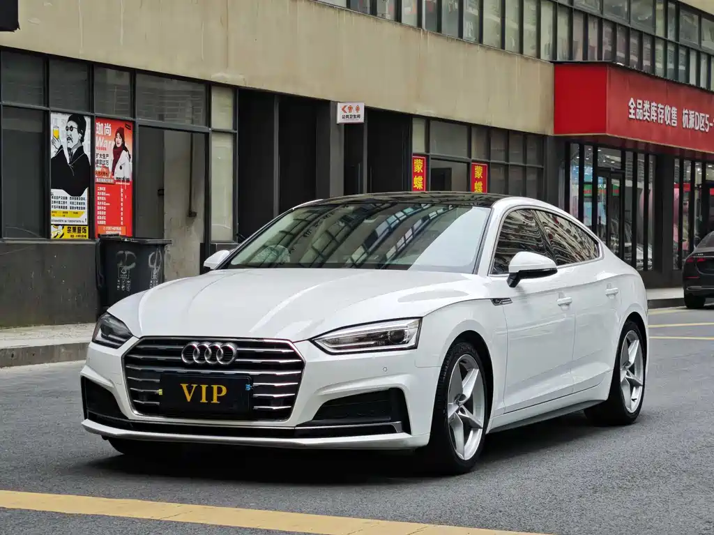 Audi A5 2019 — фото 1
