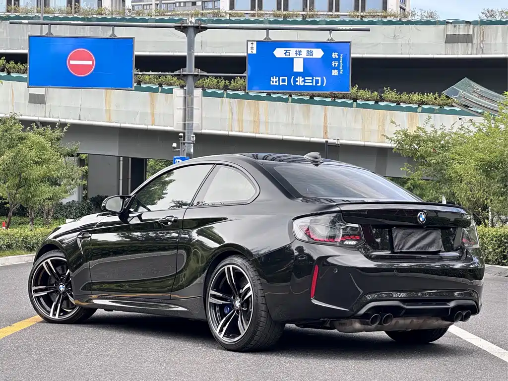 BMW M2 2019 — фото 19