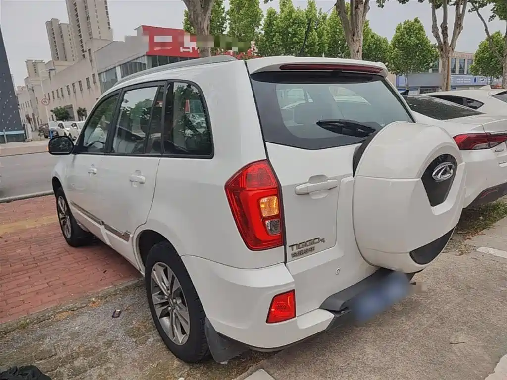Chery Tiggo 3 2015 — фото 5