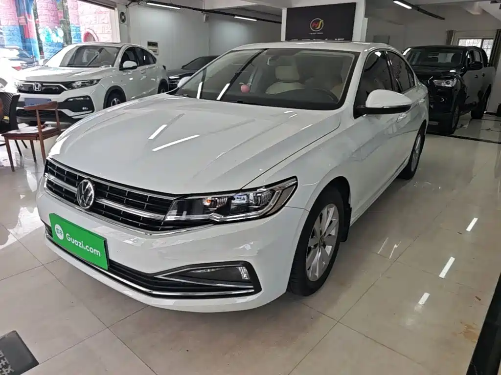 Volkswagen Bora 2022