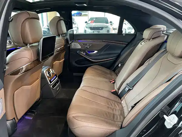 Mercedes-Benz S-Class 2015