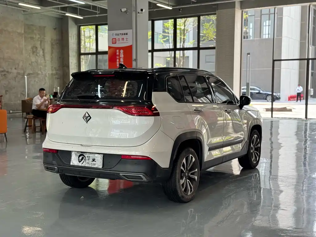 Baojun RS-5 2020 — фото 7
