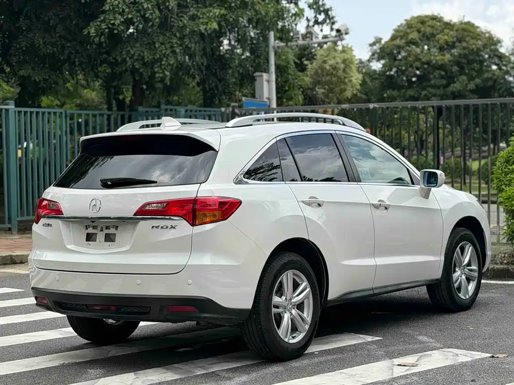 Acura RDX 2014 — фото 8