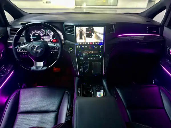 Toyota Alphard 2011