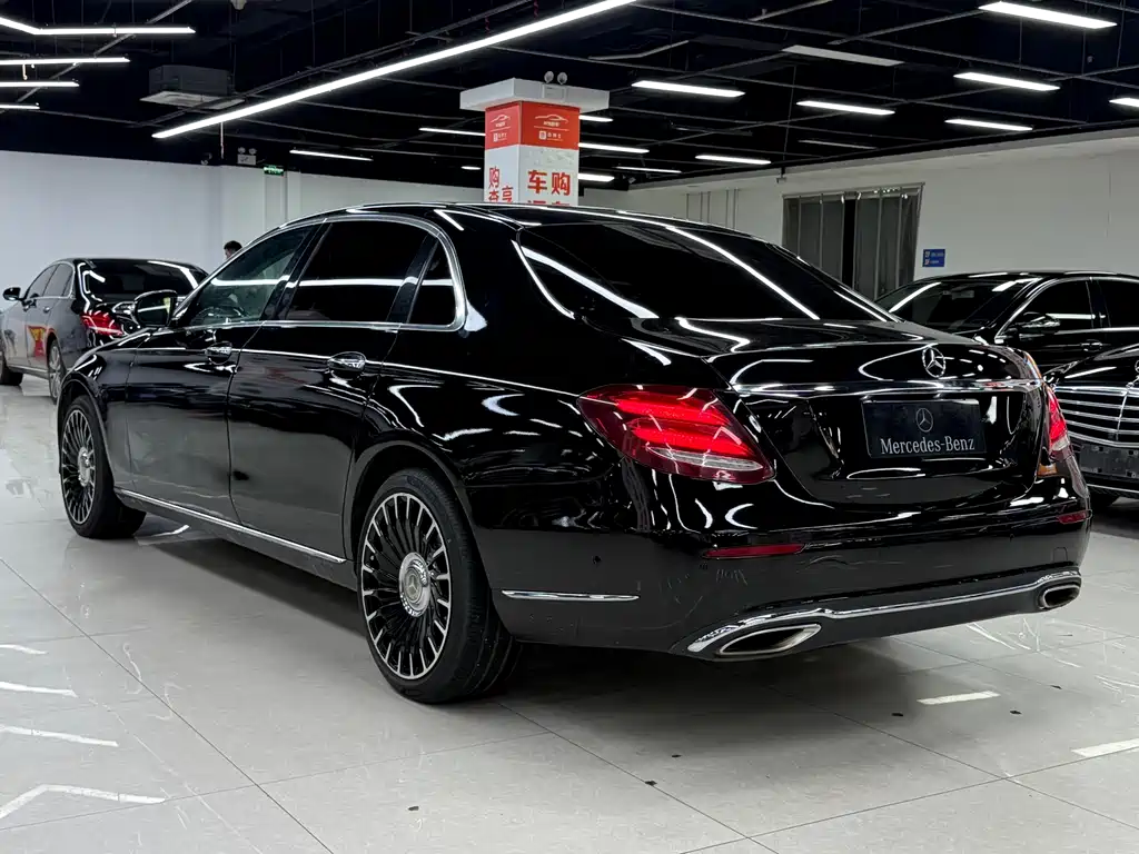 Mercedes-Benz E-Class 2017 — фото 8