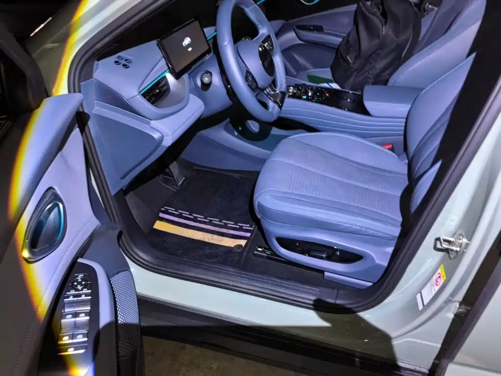 BYD Seal 06GT 2025 — фото 14