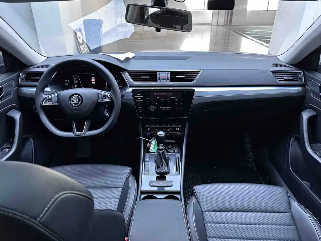 Skoda Speedy 2022 — фото 19