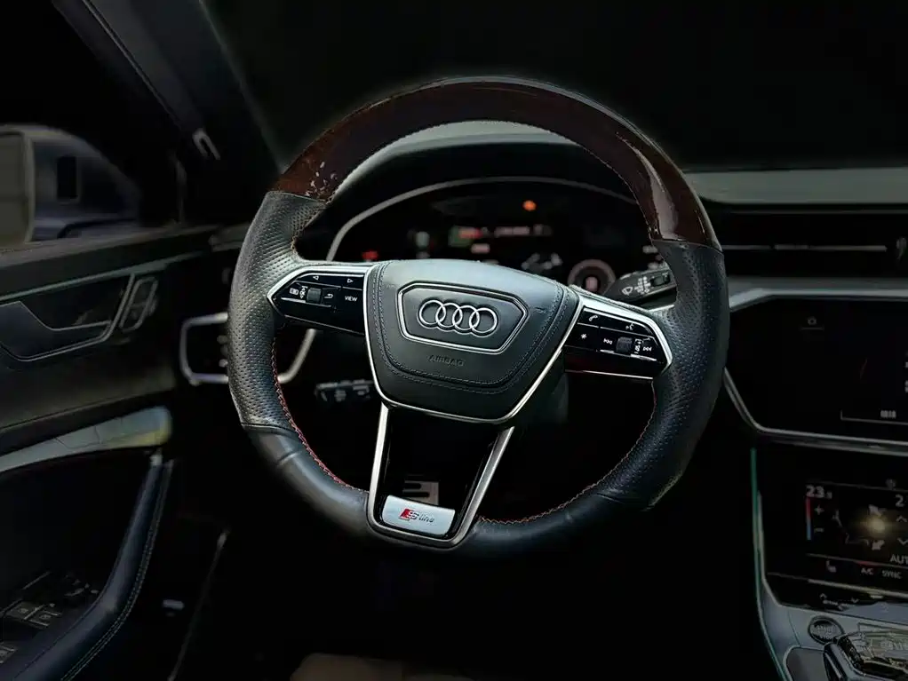 Audi A6L 2024 — фото 16