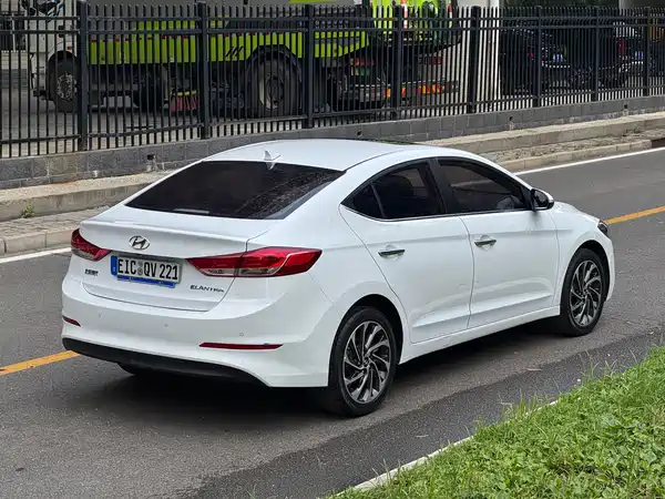 Hyundai Celesta 2021