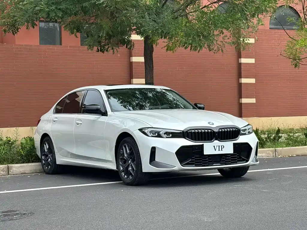 BMW 3 Series 2025