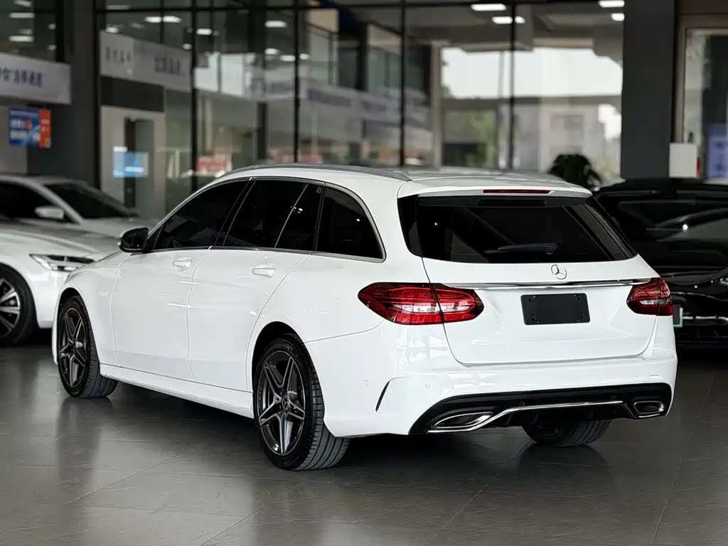 Mercedes-Benz C-Class 2019 — фото 13