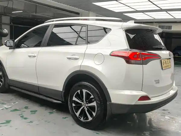 Toyota RAV4 2019
