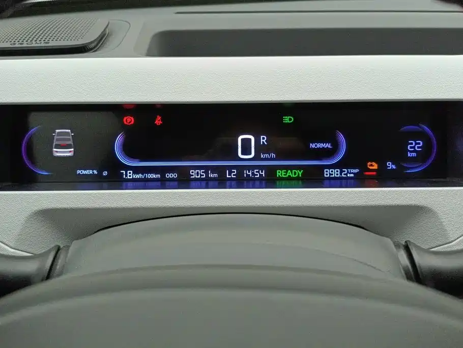Geely Galaxy Panda 2025 — фото 14