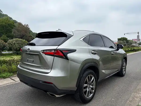 Lexus NX 2017