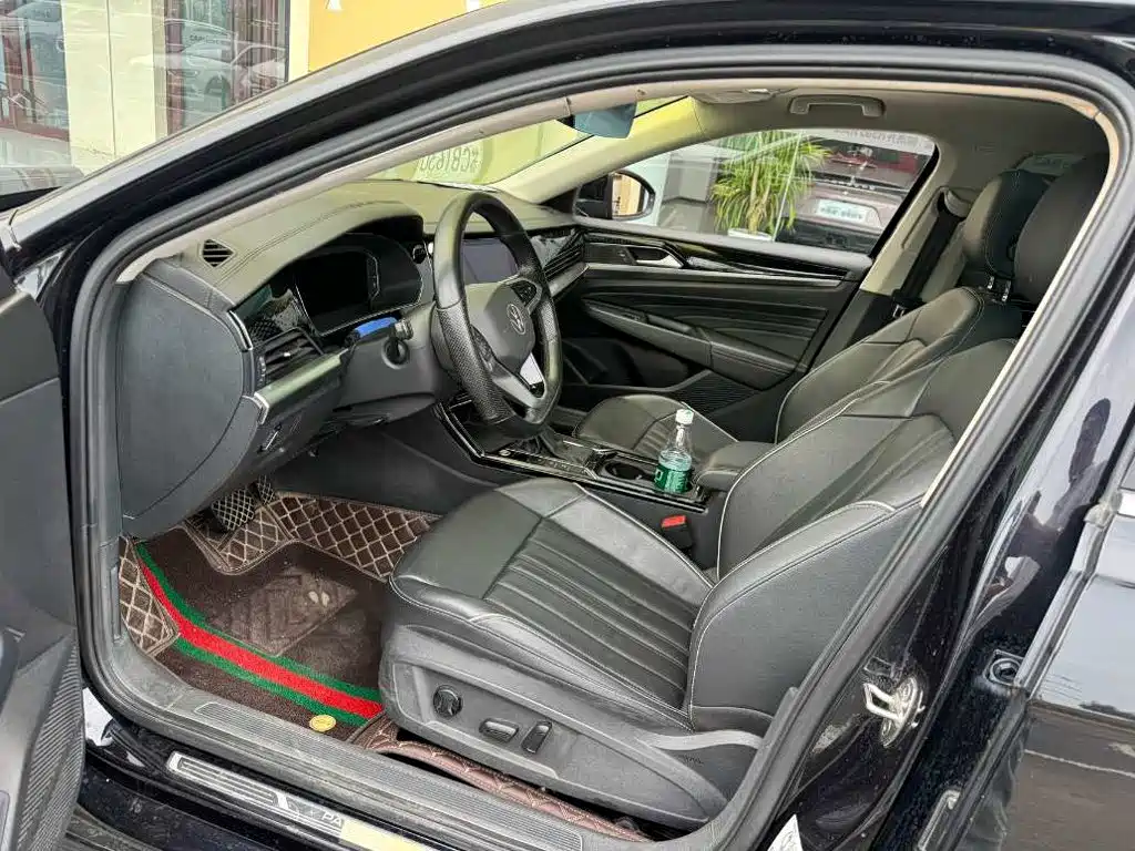 Volkswagen Passat 2022 — фото 10