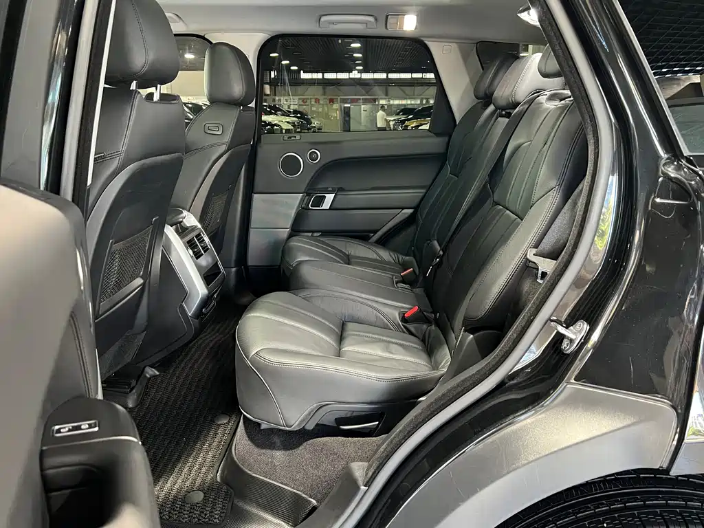 Land Rover Sport 2017 — фото 19