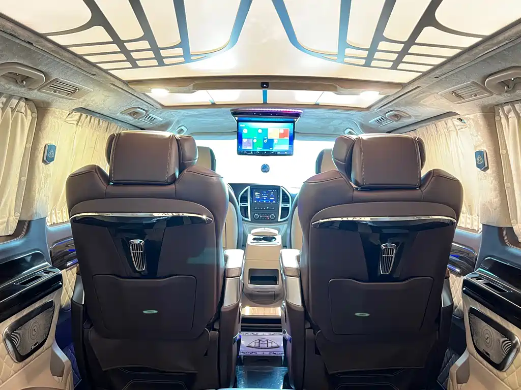 Mercedes-Benz Vito 2019 — фото 13