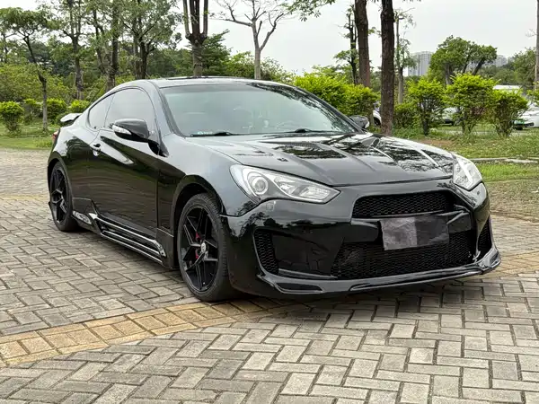 Hyundai Genesis Coupe 2012