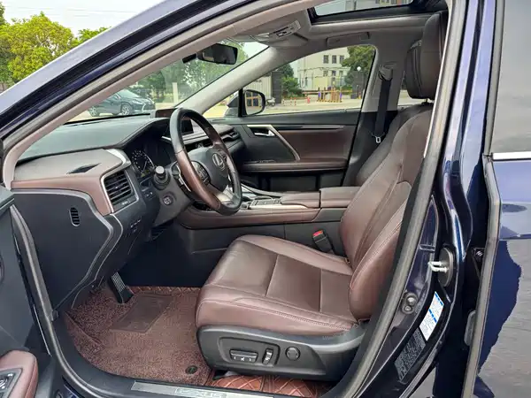 Lexus RX 2020