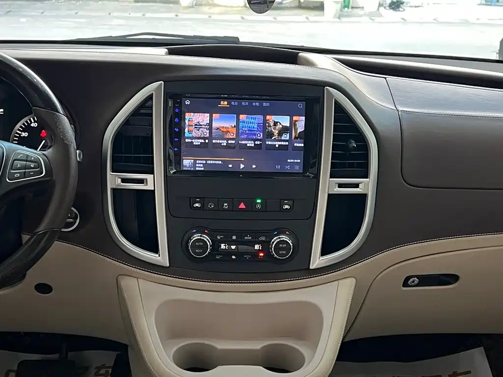 Mercedes-Benz Vito 2019 — фото 15