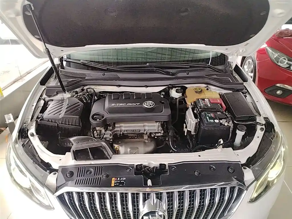 Buick Excelle 2016 — фото 20