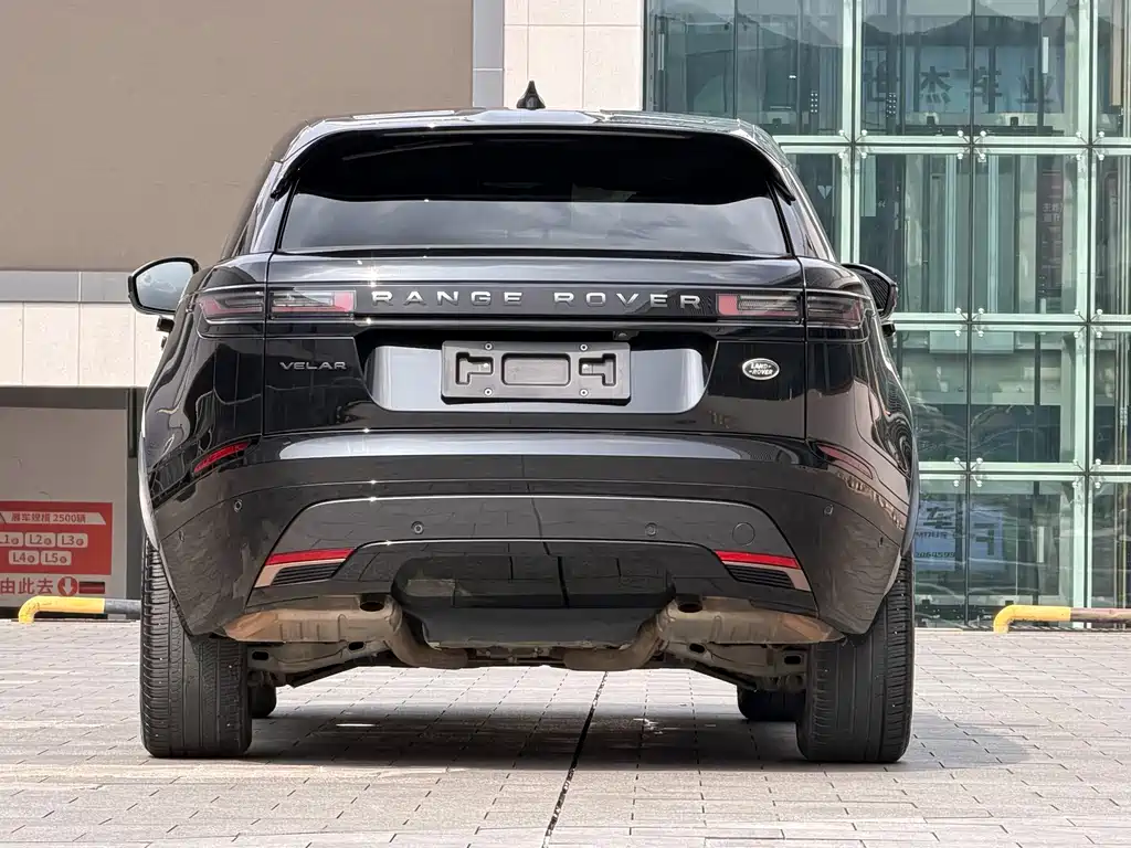 Land Rover Range Rover Velar 2024 — фото 16