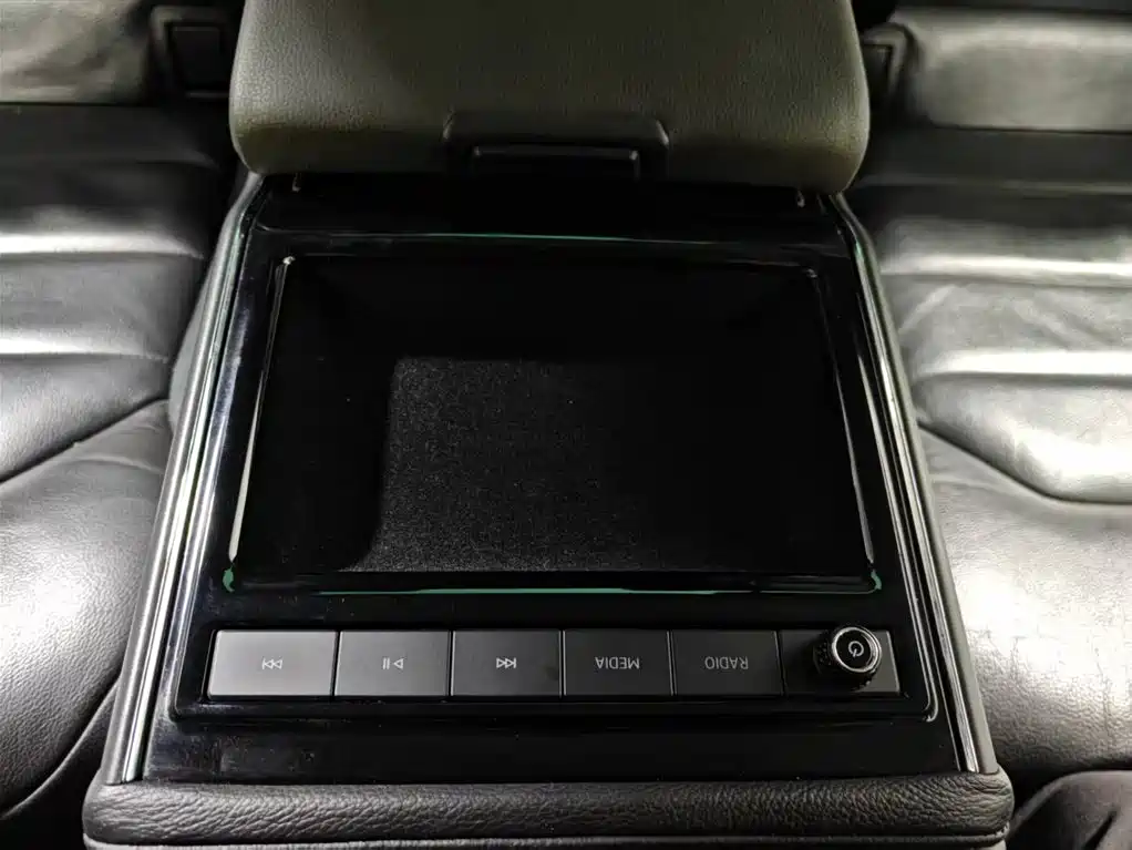 Volkswagen Phideon 2018 — фото 12