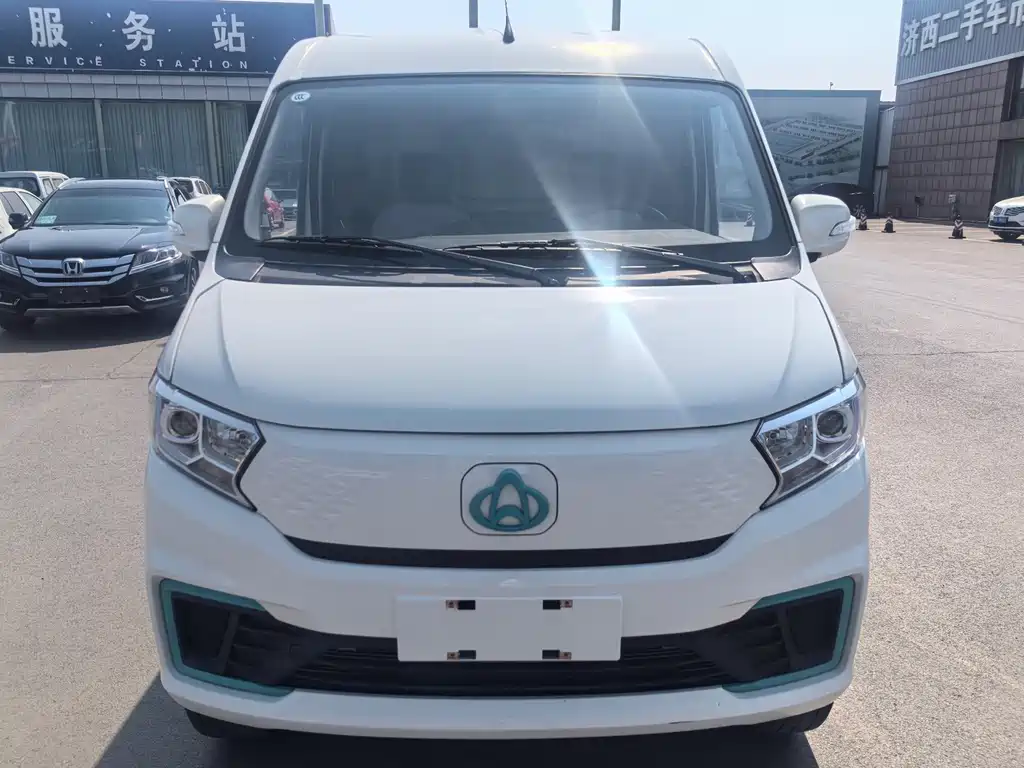 Changan Kuayue Star V7 EV 2024