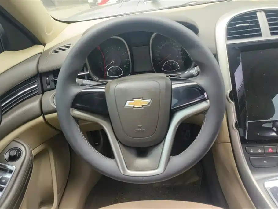 Chevrolet Malibu 2015 — фото 15