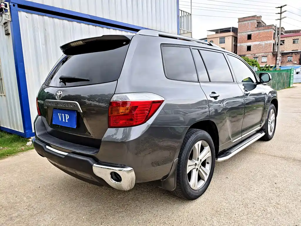 Toyota Highlander 2012 — фото 4