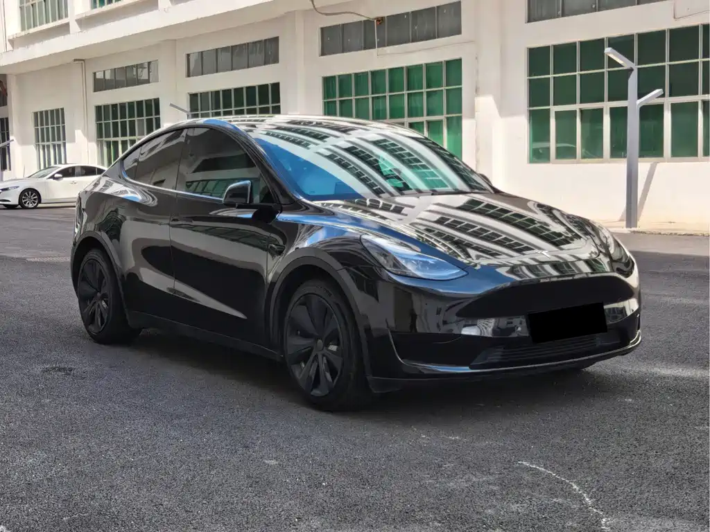Tesla Model Y 2022 — фото 3